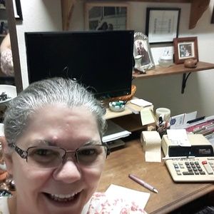 Meet your Posher, Wendy